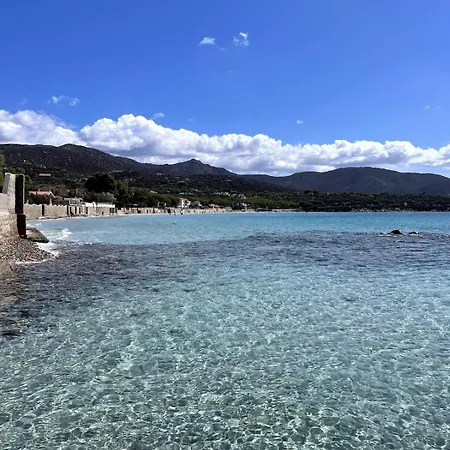 Villa Gle Domu - A 30 M Dal Mare Quartu SantʼElena